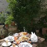 Quai Des Fleurs فندق مبيت وإفطار *