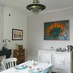 Quai Des Fleurs فندق مبيت وإفطار Saint-Savinien