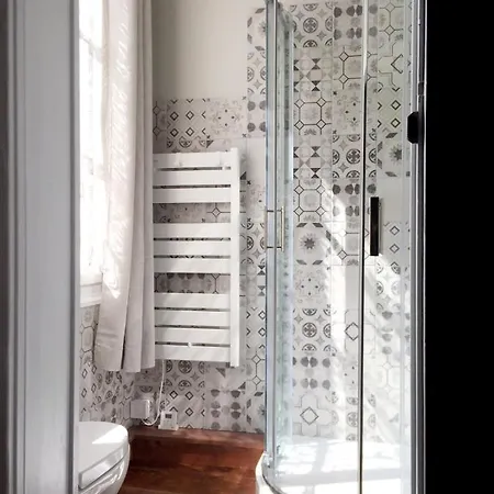 Quai Des Fleurs Frühstückspension Saint-Savinien